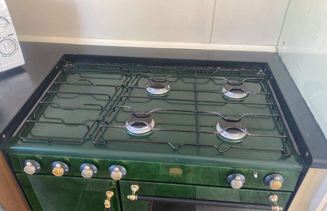 2 Bedroom two Bathroom Sunset Lodge Heachambeach - Photo 6