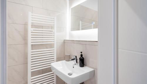 JAKSE-Apartments - Urban Jungle - top Lage & flexibler Checkin - Foto 3