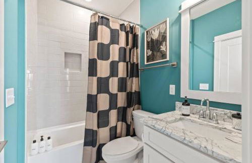 Walk to Vanderbilt and Belmont with Garage and Rooftop Deck - Foto 30