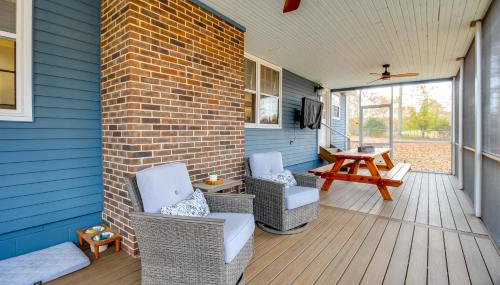 2 Mi to Tims Ford Lake! Cozy Cottage with Fireplace - Foto 2