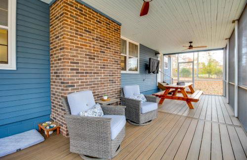 2 Mi to Tims Ford Lake! Cozy Cottage with Fireplace - Foto 2