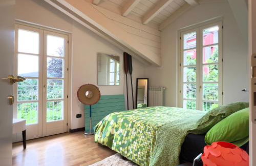 Casa Belvedere - Romantica mansarda vista lago con piscina - Photo 1