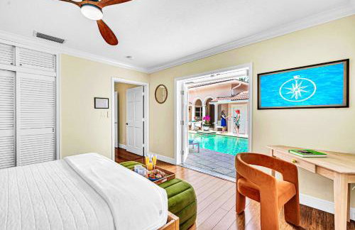 Walk to Beach Heated Pool Serenity at its Finest Orchid Key Residences - Foto 2
