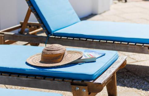 Rookley Farm Lodge Charming Manor Pool House with Heated Pool, Tennis Court & Gardens - Isle of Wight Rural Countryside Escape - Foto 19