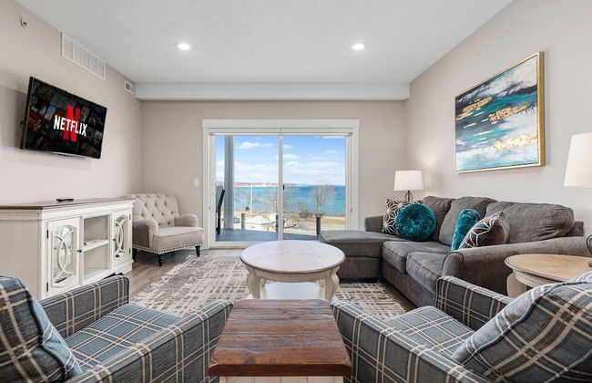 539 Bay St. Lake View Condo Unit 301W - Foto 7