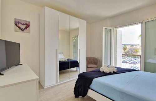 Centro Piazza Wi-Fi AC Balcony Design by WE HOST YOU - Foto 24