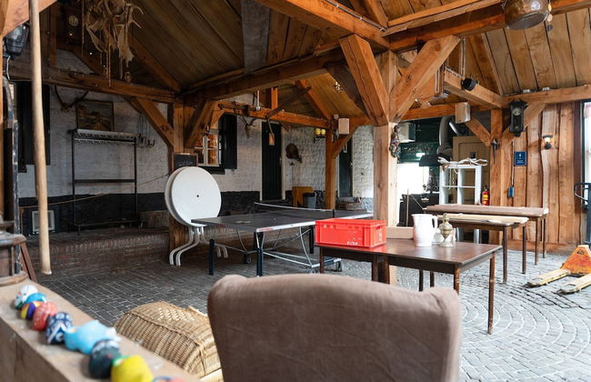 Pet-friendly Country Escape - Photo 17