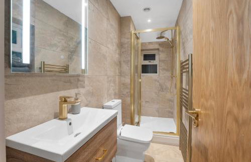 Luxury Huddersfield Apartments & Prime City Centre Location & Opposite Train Station - Foto 16