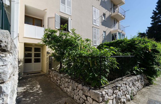 Vintage Dream Peyton Apartment - Photo 16