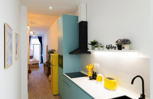 Color & Design next to Russafa SOHO - Photo 5