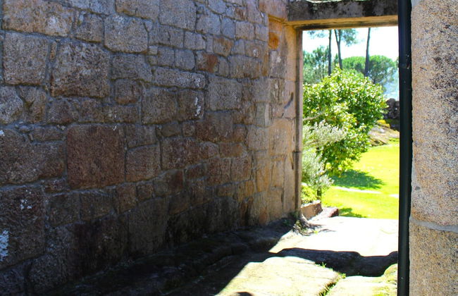 Excellent Cottage in Santa Comba With Communal Swimming Pool - Foto 2