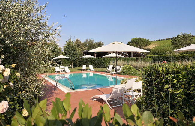 Agriturismo Borgo Piccaratico - Photo 2