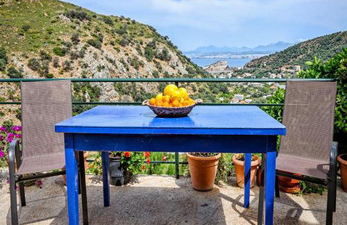 Palaiokastro Hillside Home 900m from the Beach - Foto 23