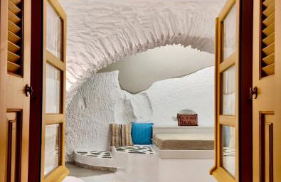 Ioulis Century Home - Photo 35