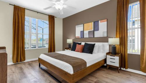 Luxury 4BR Home - Private Pool BBQ - Near Disney - Foto 2