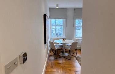 FOX ON THE HOE - Luxury Apartment accommodation - Photo 7