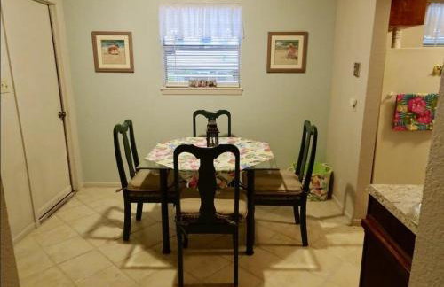 Historic Galveston Beach Cottage - Foto 7