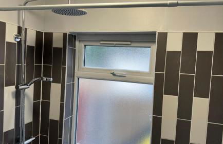 One Bedroom Apartment in Walsall Sleeps 4 FREE WIFI By Villazu - Foto 12