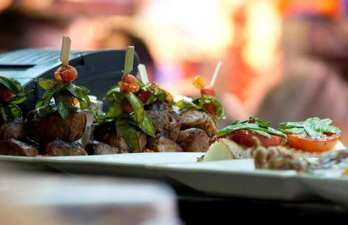 Lux One Bedroom Condo with Garden View - Photo 42