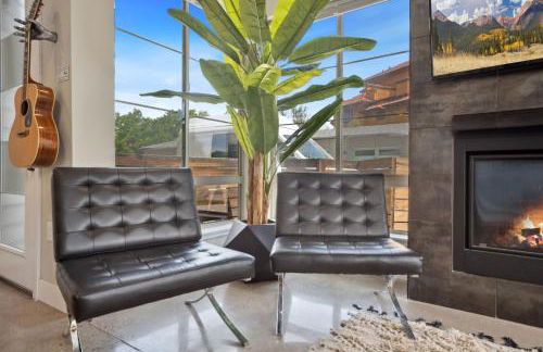 Swanky Townhome Near Old Town, Breweries and River - Foto 12