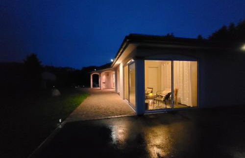 Haute-loire Tence Belle maison neuve plain-pied 4 étoiles avec parc arboré clos - Foto 4