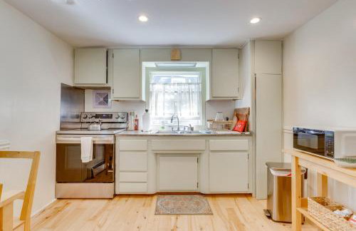 Home with Private Yard in Rocky Point - Foto 12