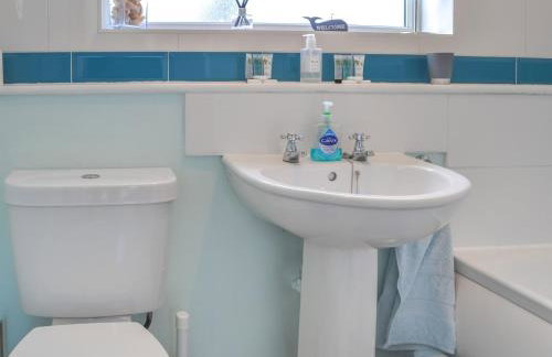 Betty's Cottage - Photo 14