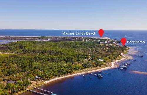 Perfect Summer Vacation/ Waterfront Property/Bay Views/ Ocean Views/ Boat Dock/ Kayak/Dog Friendly! - Foto 23