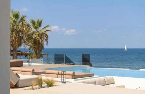 Asea Villa, Spectacular right-on-the-beach Retreat, By ThinkVilla - Foto 11