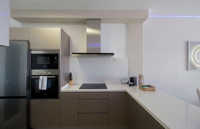 Happy Travel South Beach 1-1b - Photo 10