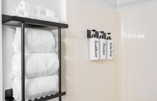 20Percent-off-Intro,15-min-to-SundayRiver,Hot-tub,Sauna,Pet-Kid-Friendly - Foto 34