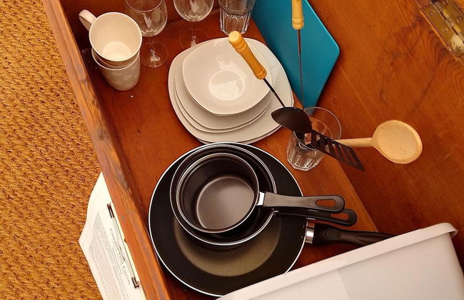 Chestnut 6m xl Bell Tent, log Burner, nr Whitby - Foto 6