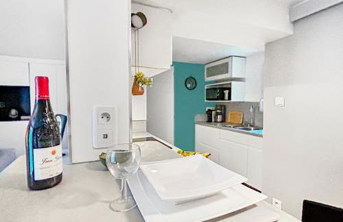 Studio moderne, cosy, parking, parfait en duo - Photo 21