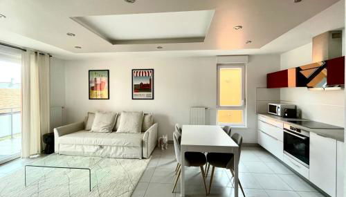 A few steps from BASEL with Balcony and free private Parking - Photo 5