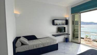 Vient Mpop con terrazza vista mare - Foto 4