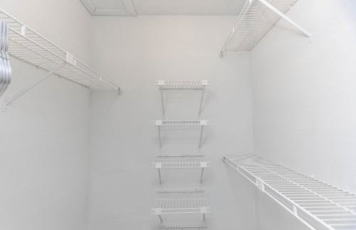 Wyndham 108 Corporate & Modern 1br suite - Photo 11