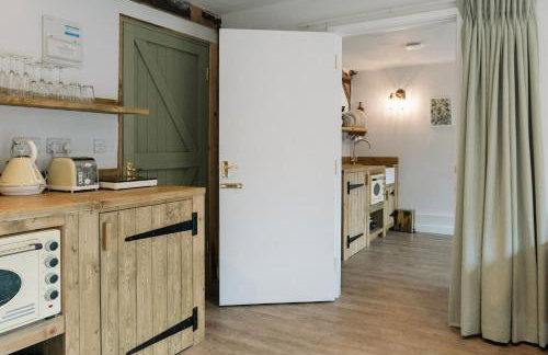 2 Henham Barns - Photo 11