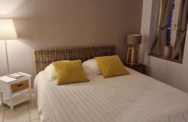 2 pièces dans le centre avec petite terrasse 3*** - Foto 11