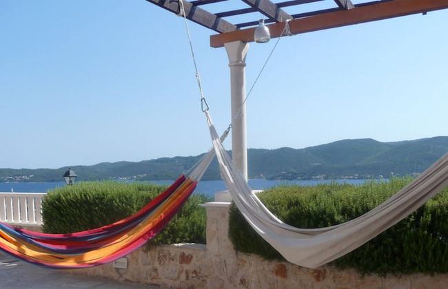 Restored 350 Year old Villa, Stunning Views, Idyllic Location, Large Pool - Photo 17