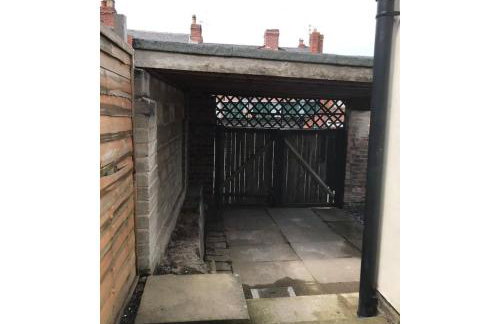 Stylish 3 Bedroom House Only 5 Mins From M6/m58 - Foto 61