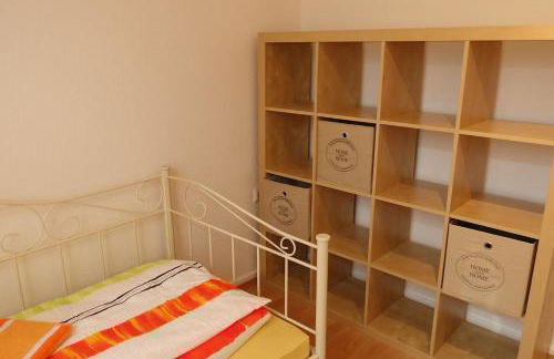 3-Zimmer - FeWo mit TV, zwischen Wilhelmshaven und Hooksiel, mit Badewanne - Foto 25