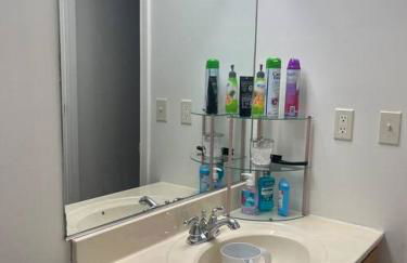 Cozy Beautiful Pondside Luxurious Retreat - Foto 32