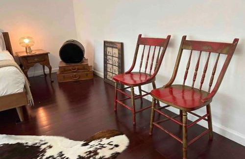 Unique and Private 25ft Waterfall House in Hunter - Foto 39