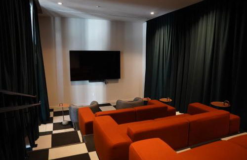 Stylish Minimalist 1BR in The Crosby - Foto 17