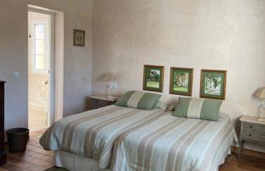 Chalet Ciudad Ducal con piscina y jardin - Foto 14