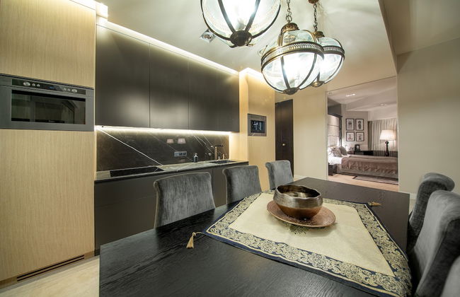 Sky Tower Apartments - Photo 37