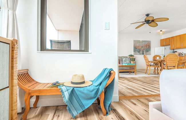 High Floor Ocean View Condo (King Bed and Parking) - Foto 15