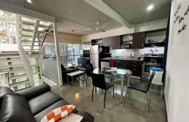 Beautiful Spacious Loft 2 Bedrooms 2 Full Baths 2 car Garage in Downtown - Foto 23