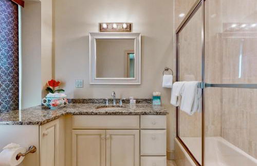 Gloucester Harbor Hideaway - Photo 26