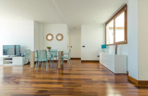 Taliarte Lighthouse Top Views - Foto 33